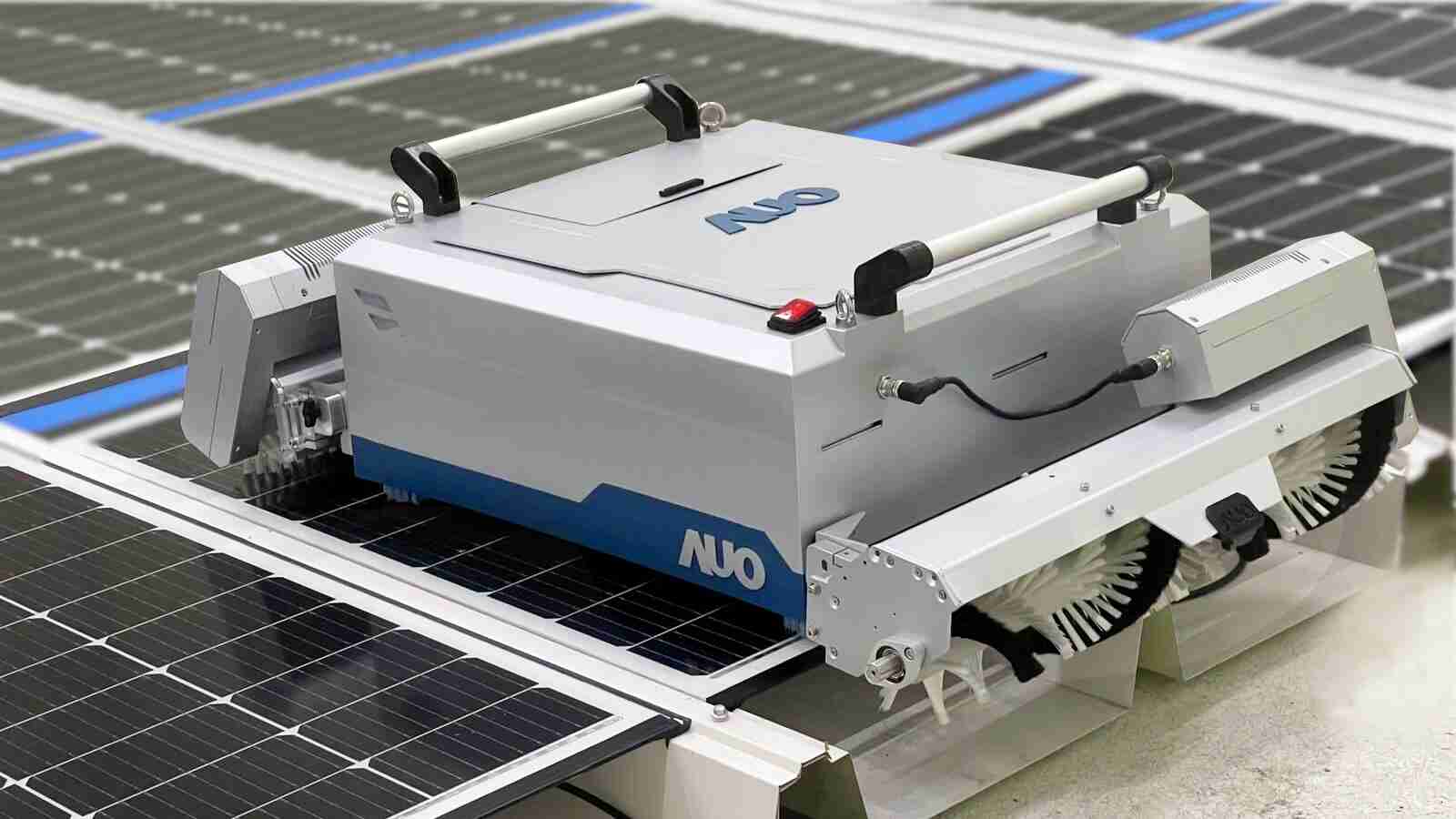 万利致力EPC场域技术升级，，，，导入清洁机器人搭配传感器与AI数据分析，，大幅减少维运成本